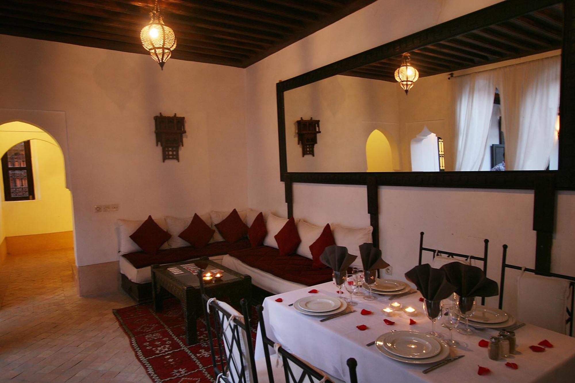 Riad Les 5 Soeurs Marrakesch Exterior foto