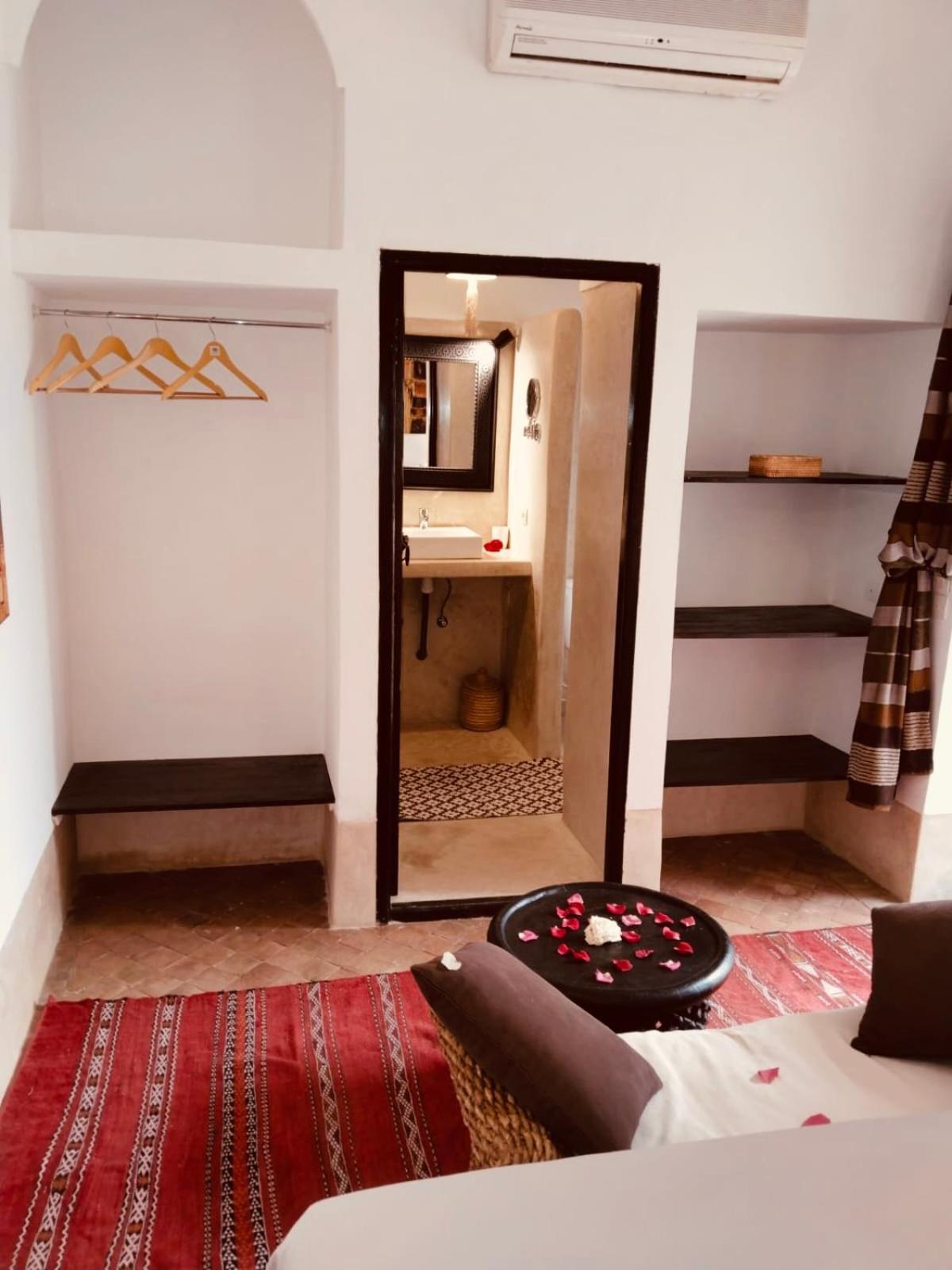 Riad Les 5 Soeurs Marrakesch Exterior foto
